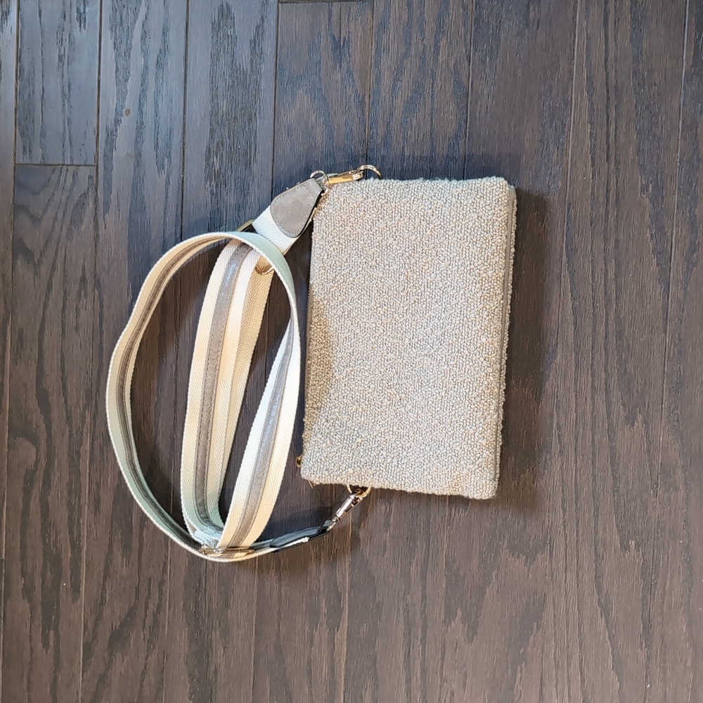 Jen&Co. Taupe Crossbody/Clutch/Wristlet